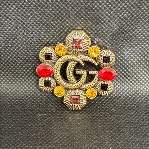 ✅ PRICE IS FIRM ✅ Fashion Vintage-Inspired Red & Gold Statement Brooch